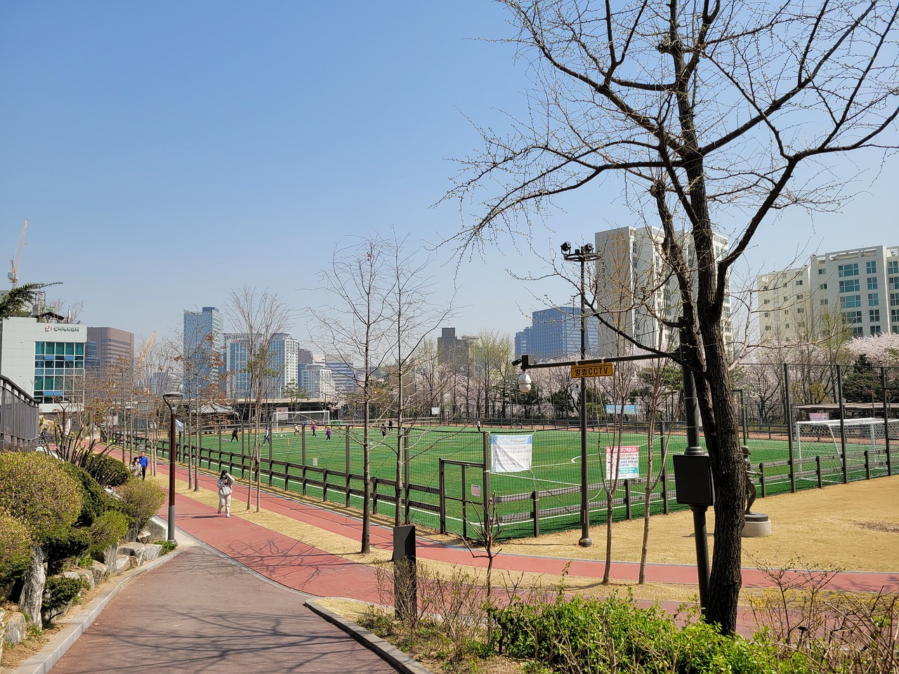 门双双击中 门双双击中